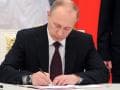 Владимир Путин подписал закон о запрете денежных переводов нелегальным букмекерам
