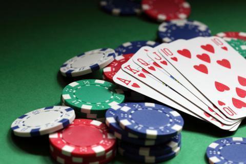 Спортивный покер признан видом спорта в Украине