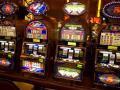 Более 100 тысяч долларов выиграли на игровых автоматах мошенники в казино Минска