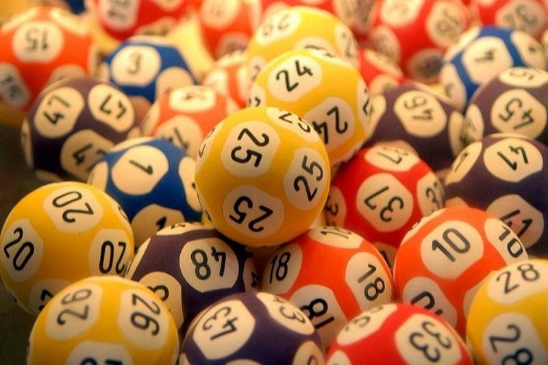 Российский банк получил 49% акций в операторе спортивных лотерей