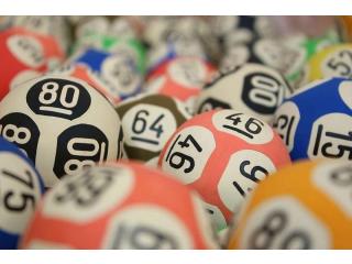 Джекпот лотереи MegaMillions превысил миллиард долларов