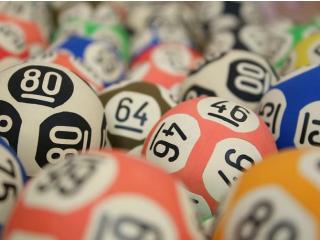 В Испании снова открылись продажи лотерей