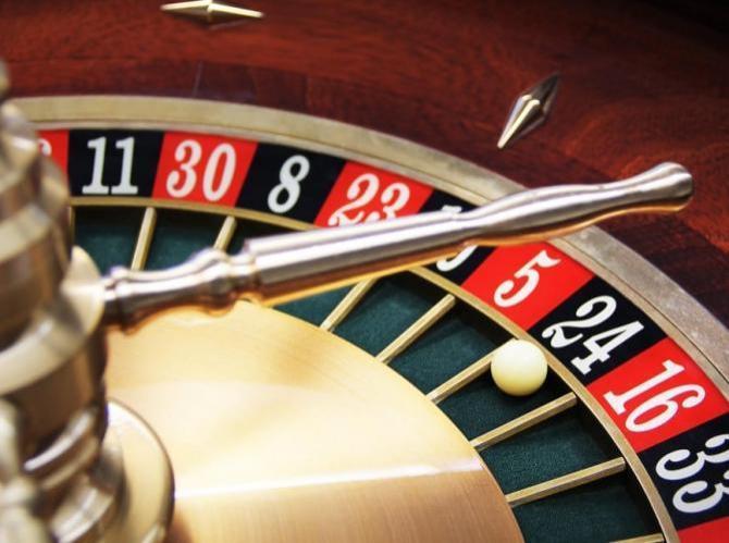Оператор Casinos del Estado намерен снова открыть 32 казино в Уругвае