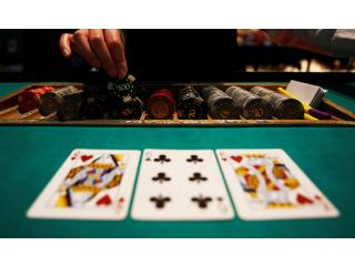 Покерный клуб открылся в казино Sobranie