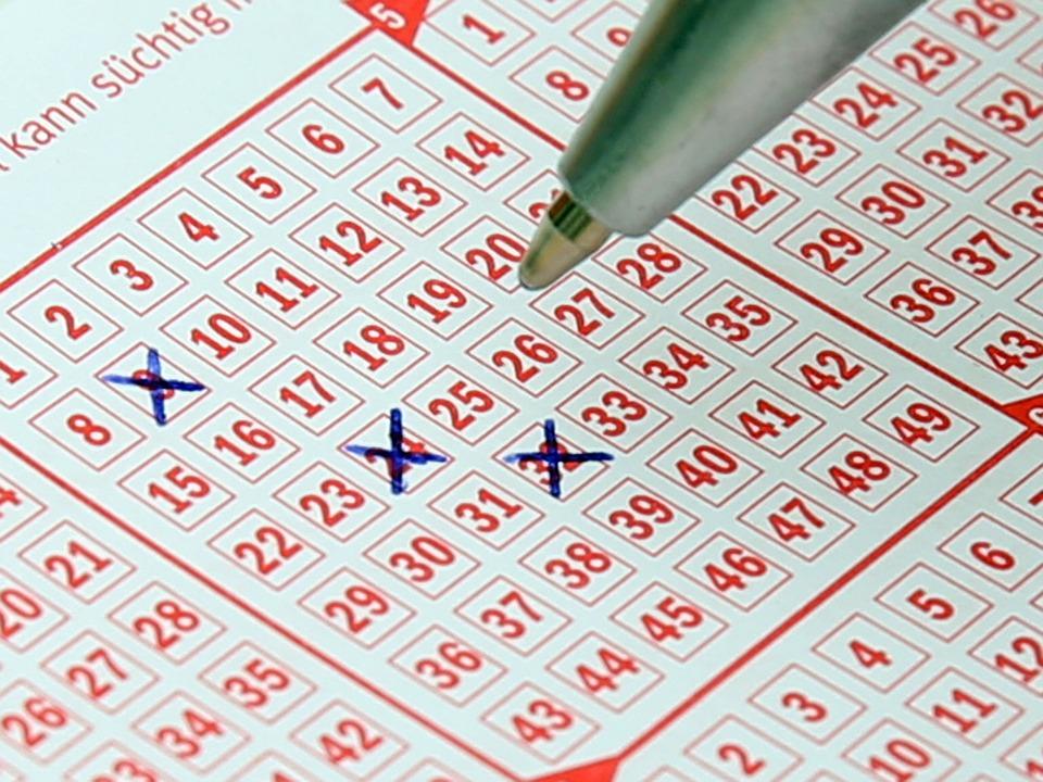 Укрпочта прекращает продажу лотерейных билетов в Украине