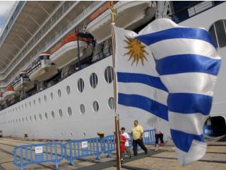 Законопроект о легализации казино на круизных лайнерах примут в Уругвае в 2019 году