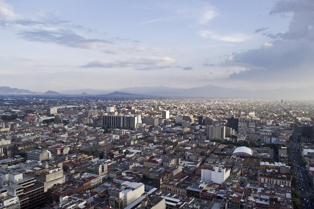 Власти Мехико намерены ввести налог на ставки