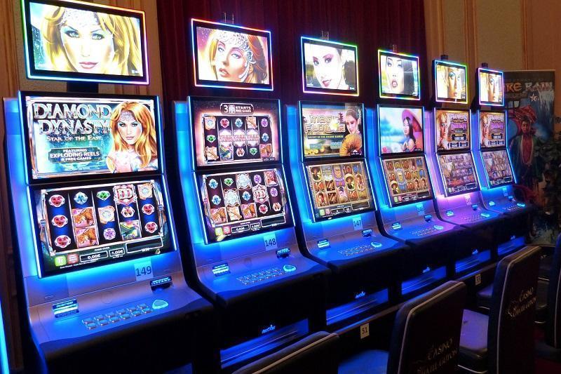 Лимит проигрышей на игровых автоматах вводят в Тасмании