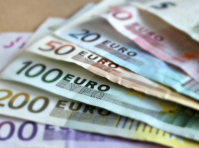 Оборот рынка онлайн-ставок на спорт во Франции установил рекорд